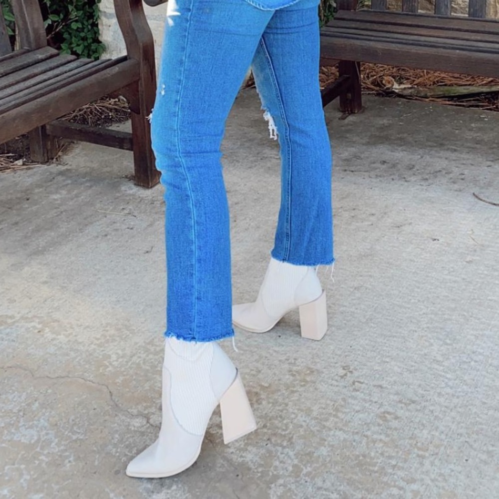 Steve Madden tackle bone leather boots
